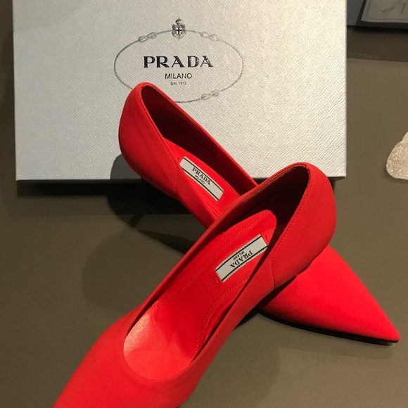 Prada Red Pumps NEVER WORN - Picture 1 of 5